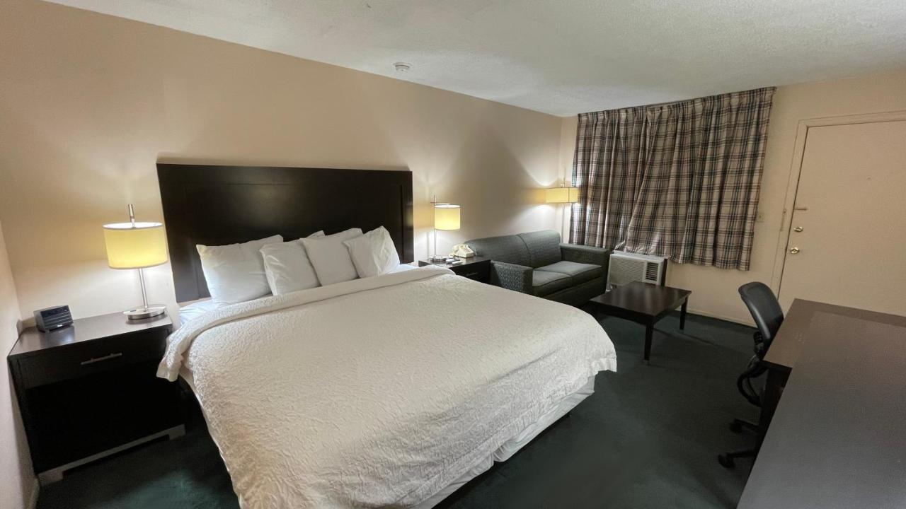 Slumber Inn Harrisonville Buitenkant foto
