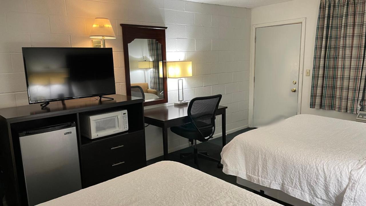 Slumber Inn Harrisonville Buitenkant foto