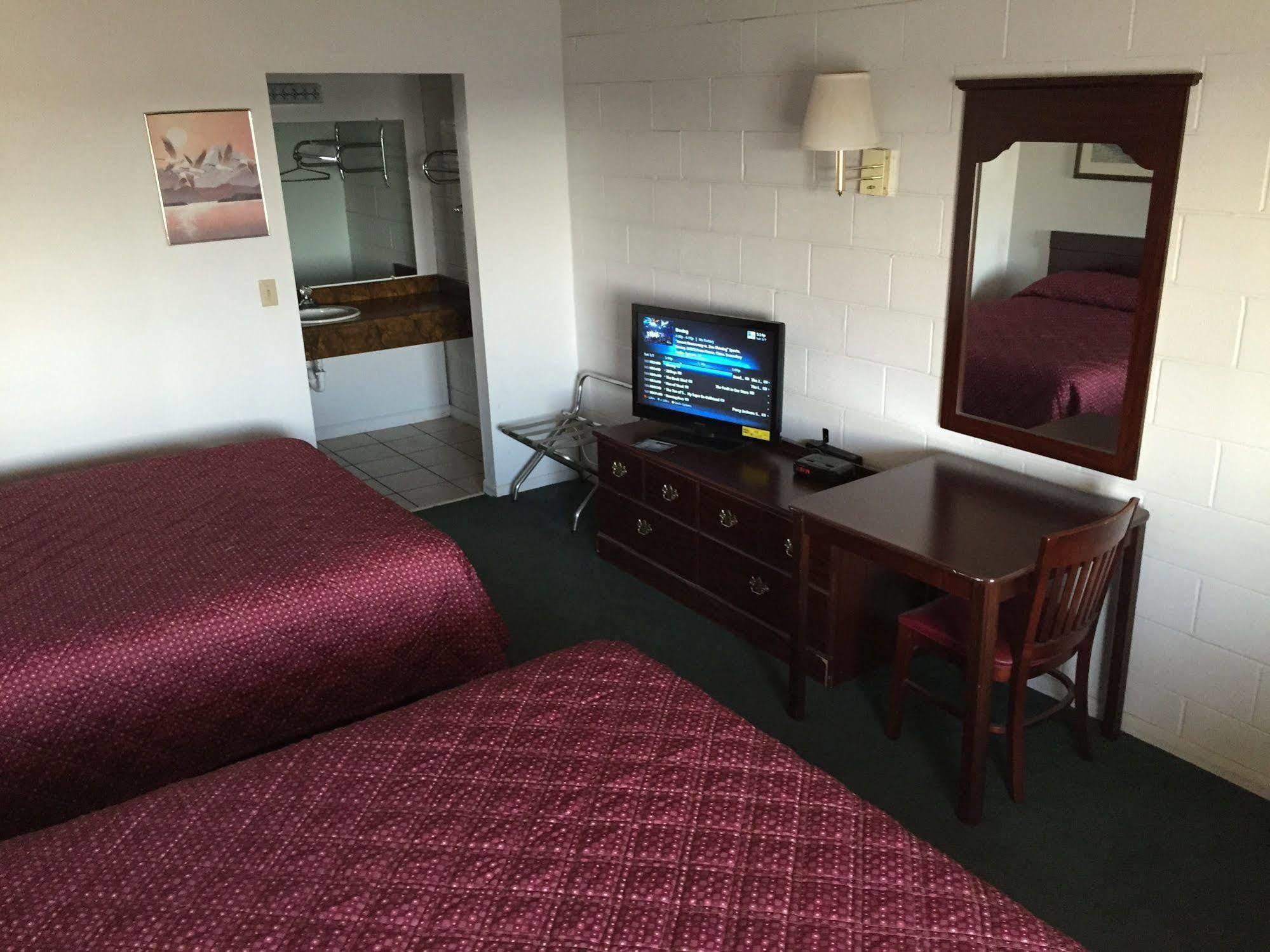Slumber Inn Harrisonville Buitenkant foto